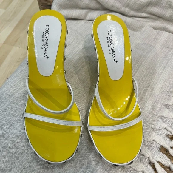Dolce & Gabbana Studded Yellow Wedges - Picture 4 of 10